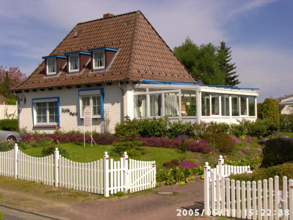 Ferienwohnungen Und Ferienhaus Im Nixenweg Hohwacht Exterior photo